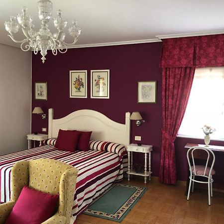 Hostal Juan Rosal Buitenkant foto